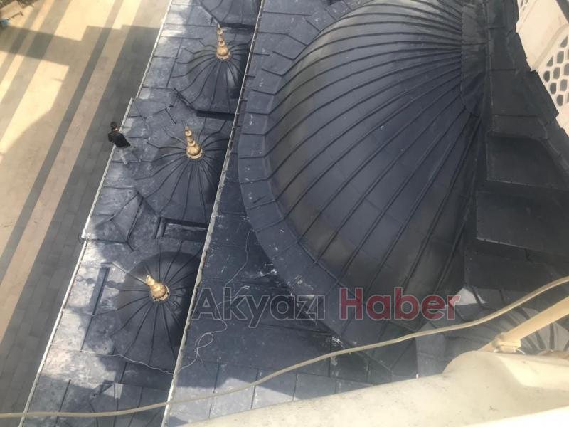 Merkez Kubbeli Yeni Camii'nin kubbe tadilatı tamam