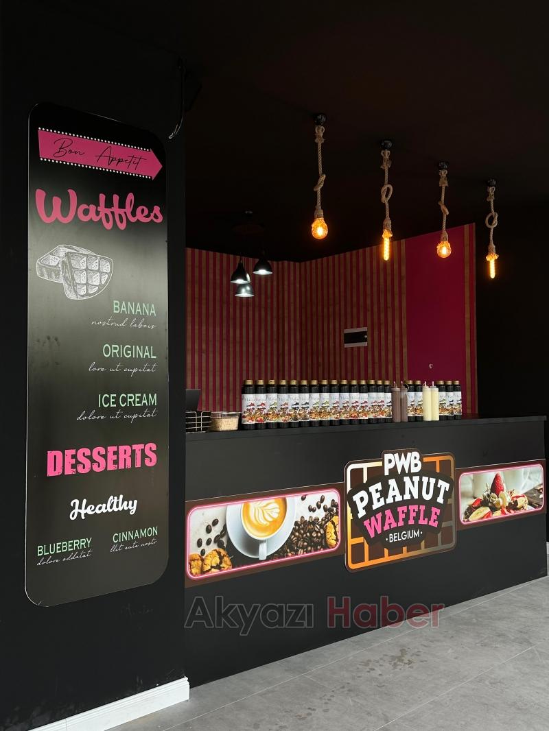 Akyazı'nın ilk Wafflecısı Pwb Peanut Hizmete Başladı