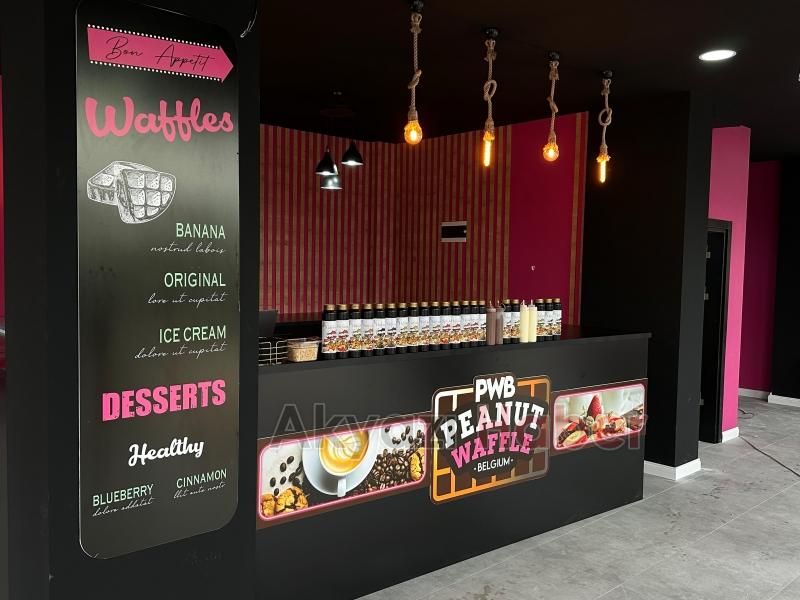 Akyazı'nın ilk Wafflecısı Pwb Peanut Hizmete Başladı