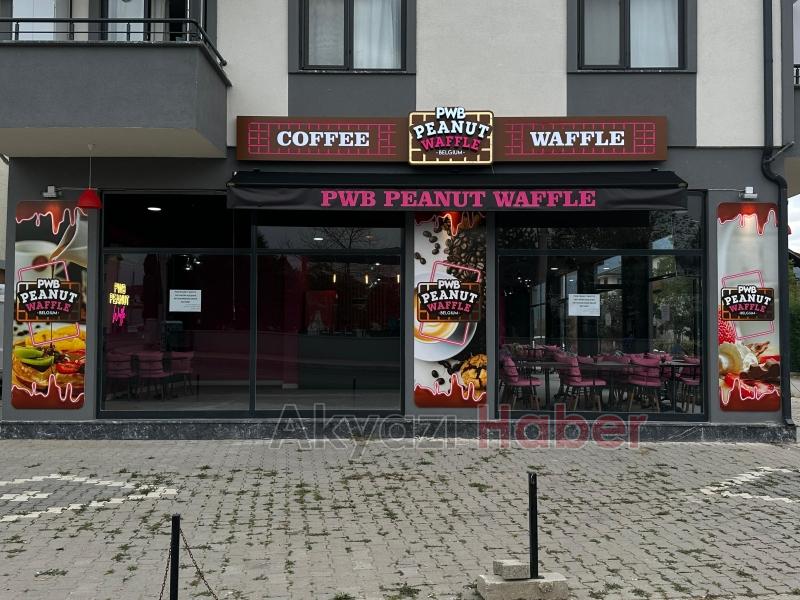 Akyazı'nın ilk Wafflecısı Pwb Peanut Hizmete Başladı