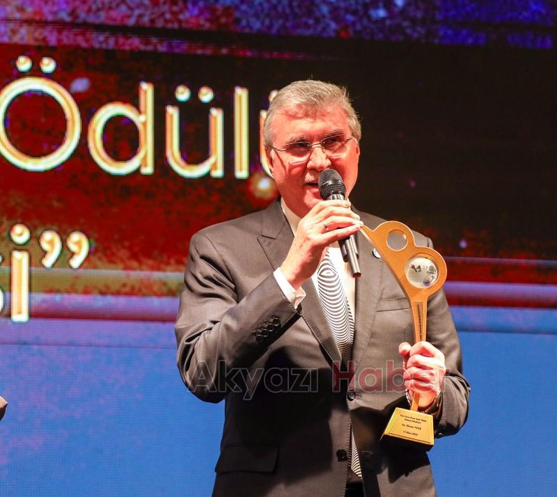 Sakarya Büyükşehire Yılın Çevre Dostu Belediye ödülü