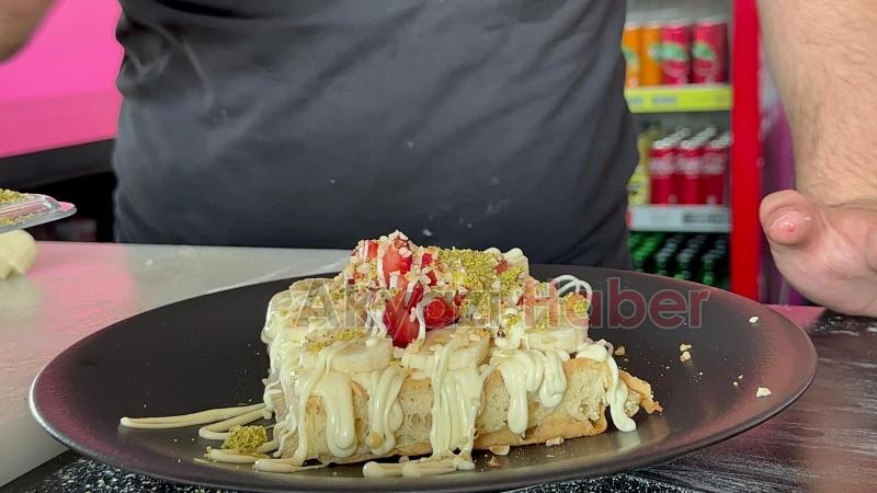 Akyazı'nın ilk Wafflecısı Pwb Peanut Hizmete Başladı