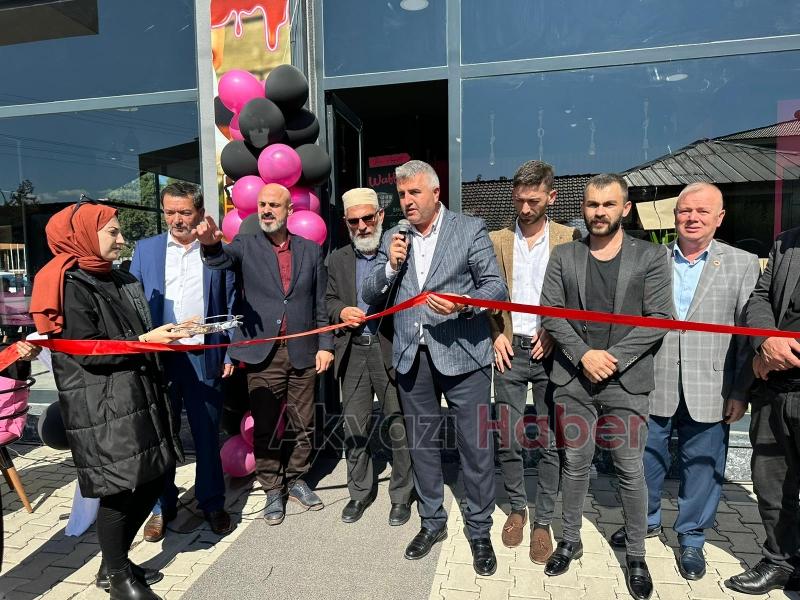 Akyazı'nın ilk Wafflecısı Pwb Peanut Hizmete Başladı