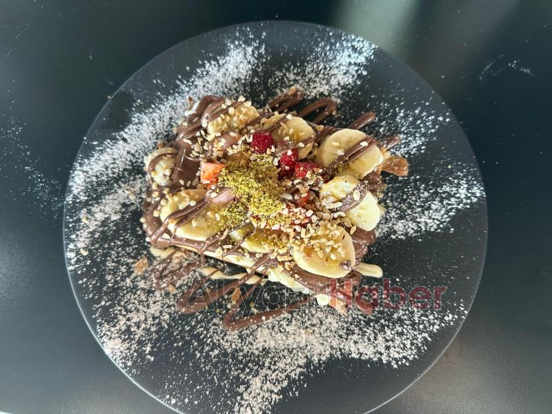 Akyazı'nın ilk Wafflecısı Pwb Peanut Hizmete Başladı