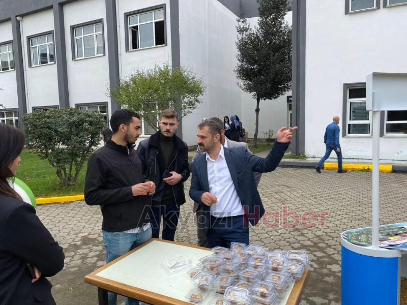 Akyazı Ülkü Ocakları yönetimi öğrencilerle buluştu