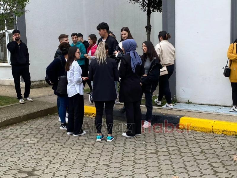 Akyazı Ülkü Ocakları yönetimi öğrencilerle buluştu