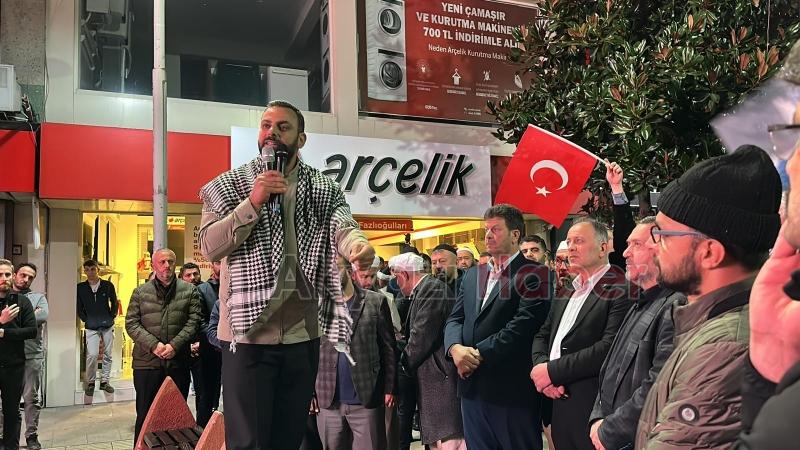 Akyazılılar katliamı protesto için sokaklara döküldü
