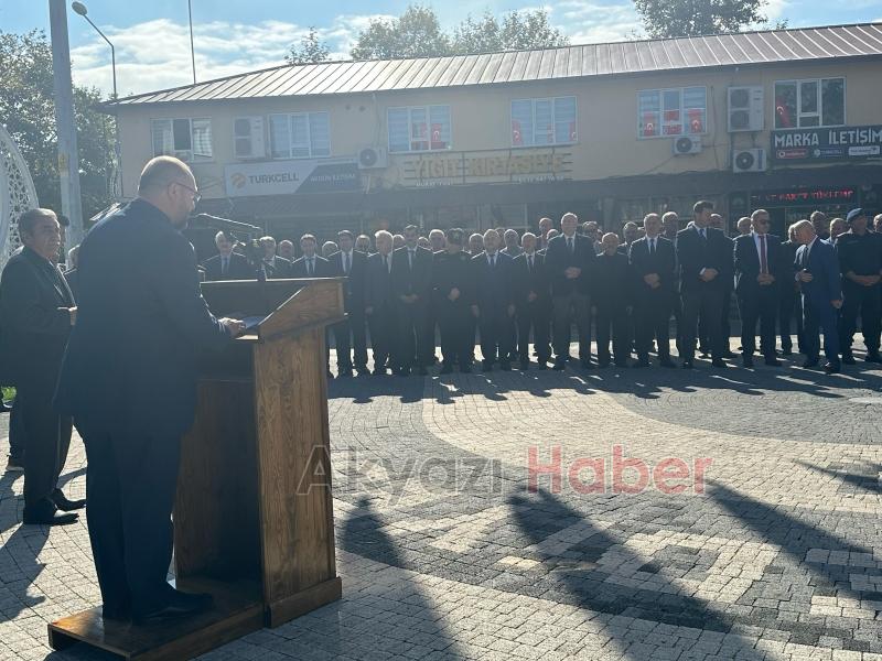 Akyazı'da Muhtarlar Günü kutlandı