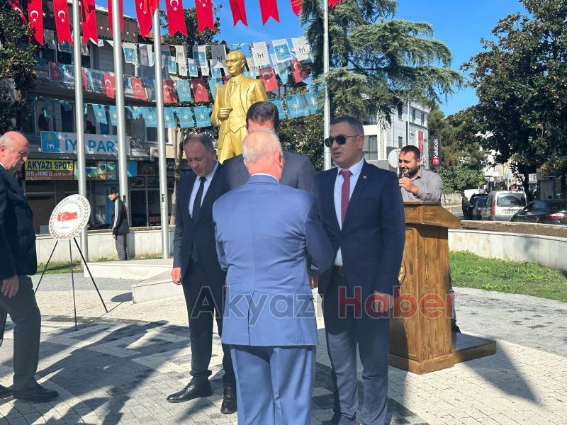 Akyazı'da Muhtarlar Günü kutlandı