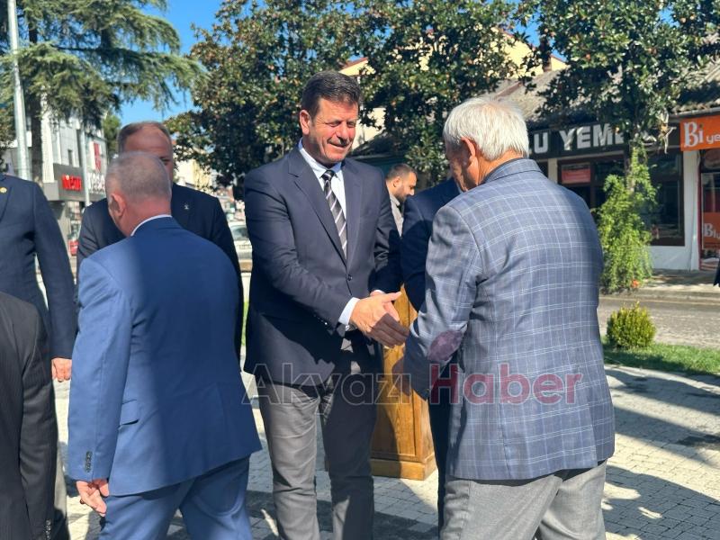 Akyazı'da Muhtarlar Günü kutlandı