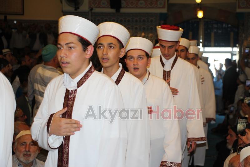 75 hafız icazetlerini aldı