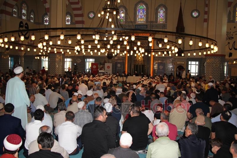 75 hafız icazetlerini aldı