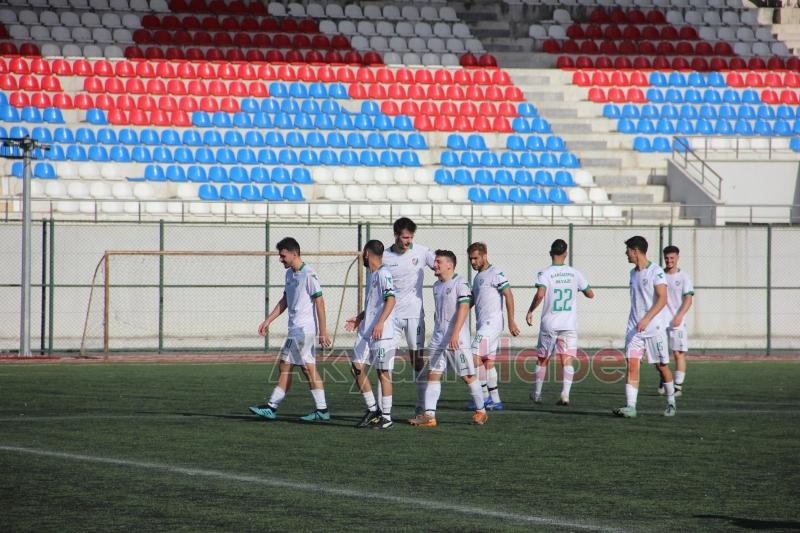Alaağaçspor Geriden Gelerek Kazandı 5-1