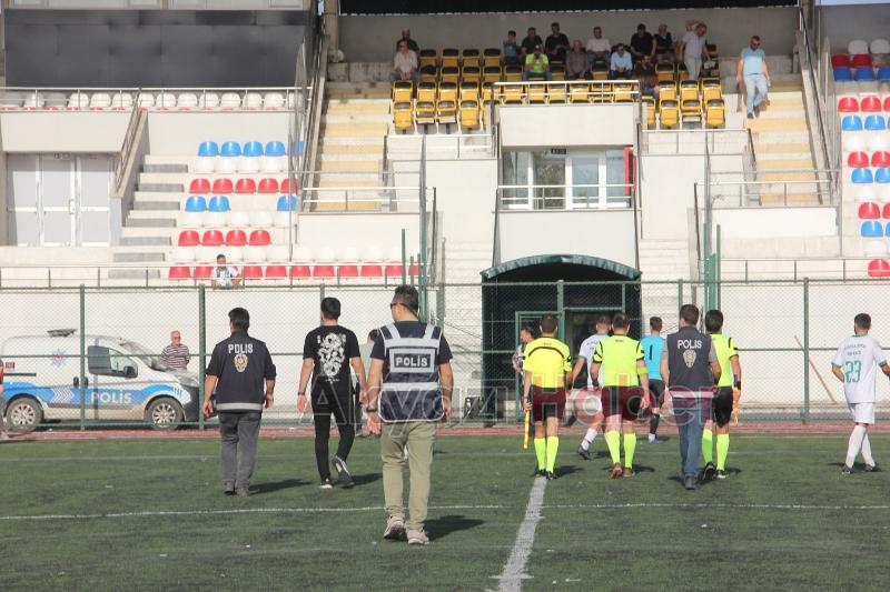 Alaağaçspor Geriden Gelerek Kazandı 5-1