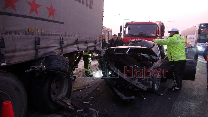 TEM'de korkunç kaza: 1 ölü, 2 yaralı