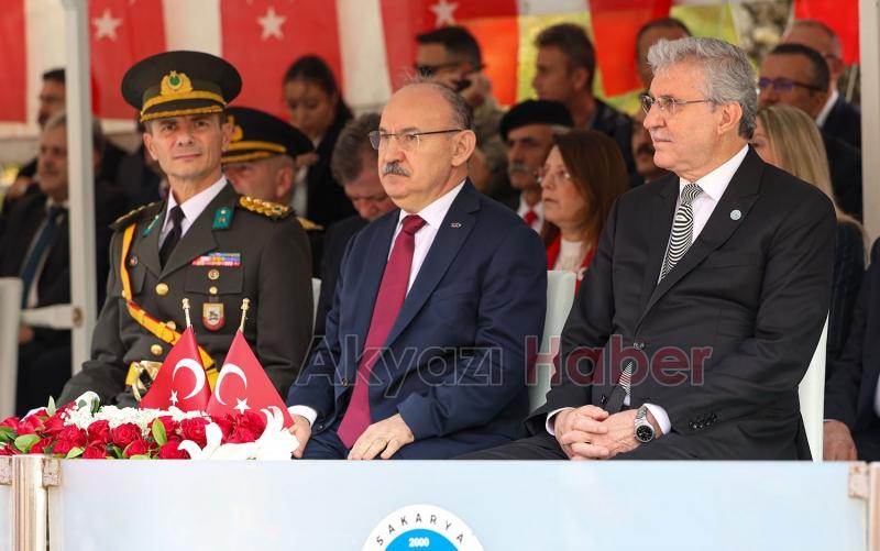 Fotoğraflarla 100. yıl coşkusu