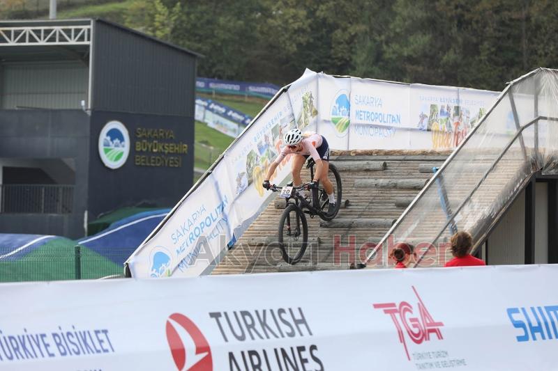 Bisiklet vadisinde Bike Fest heyecanı zirve yaptı