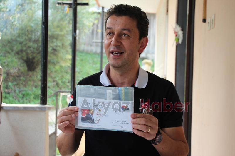 21 Yıl sonra kendisine yazdığı mektubu teslim aldı