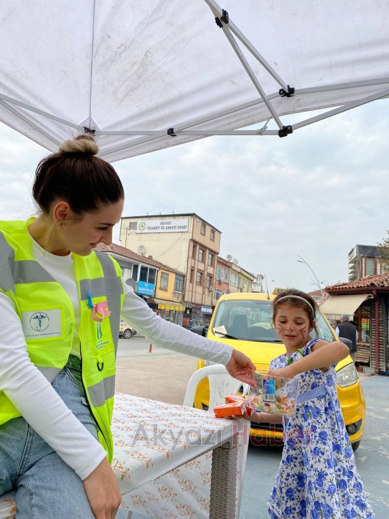 SUBÜ Genç sağlıkçılar topluluğundan farkındalık