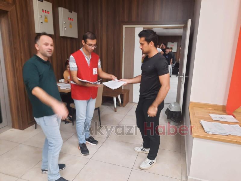 Akyazı KYK'da kan bağışı etkinliği