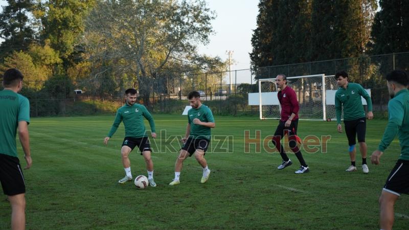 Tuncay Şanlı, takımı ve sakatlıkları değerlendirdi