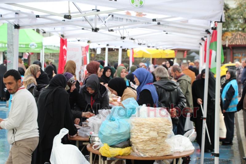 Akyazı Müftülüğü'nden Gazze için yardım kermesi