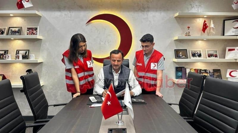 Lise öğrencileri bağış kampanyası düzenledi