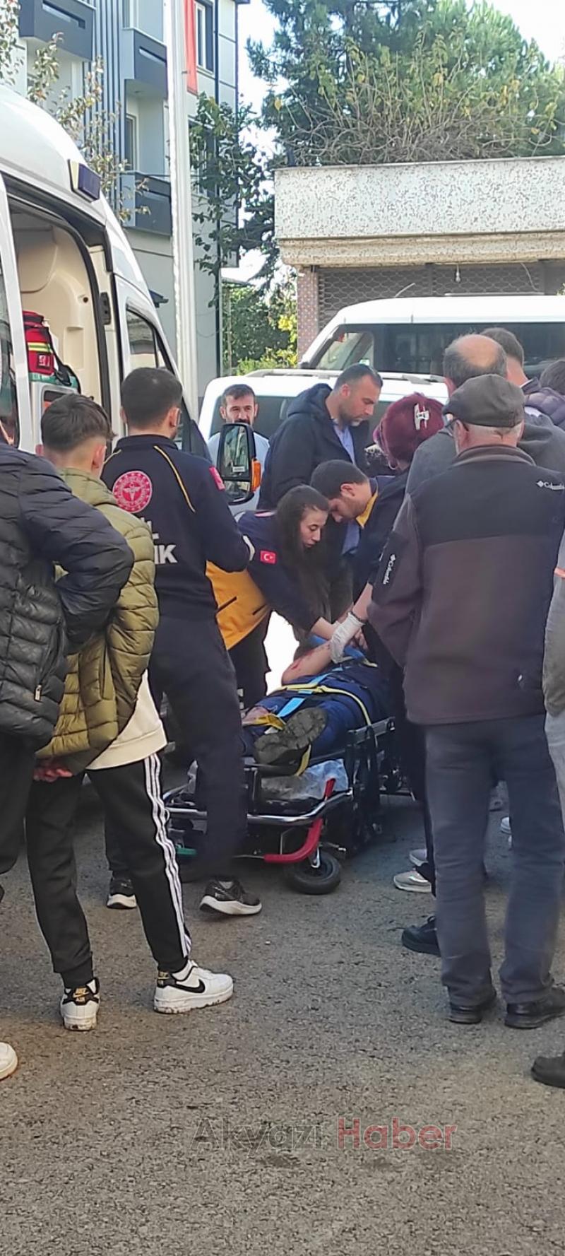 Otomobile çarpan motosikletli yaralandı