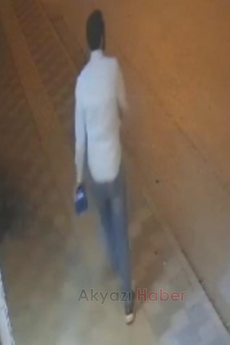 Fırından sadaka kutusunu çaldı, kameraya yakalandı