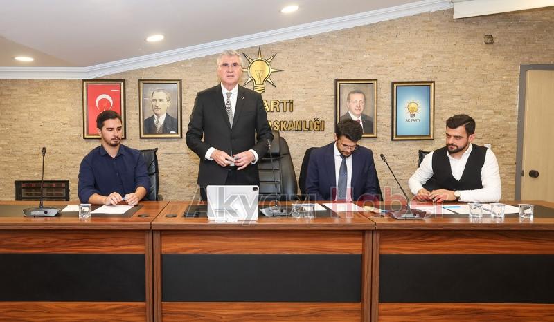 Ekrem Yüce Gençlik Buluşmalarına katıldı