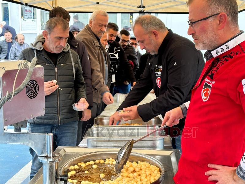 Yaşar Yazıcı için lokma dağıtıldı