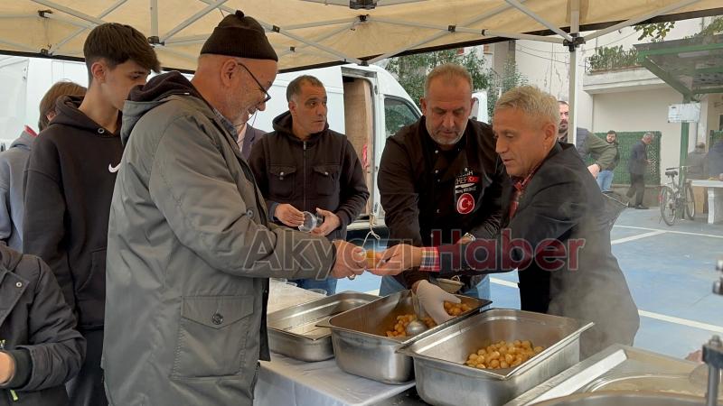 Yaşar Yazıcı için lokma dağıtıldı