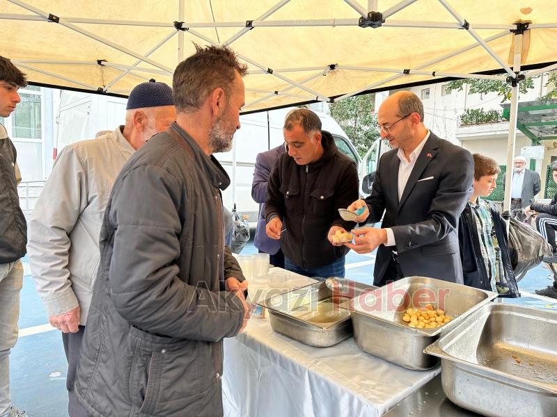 Yaşar Yazıcı için lokma dağıtıldı