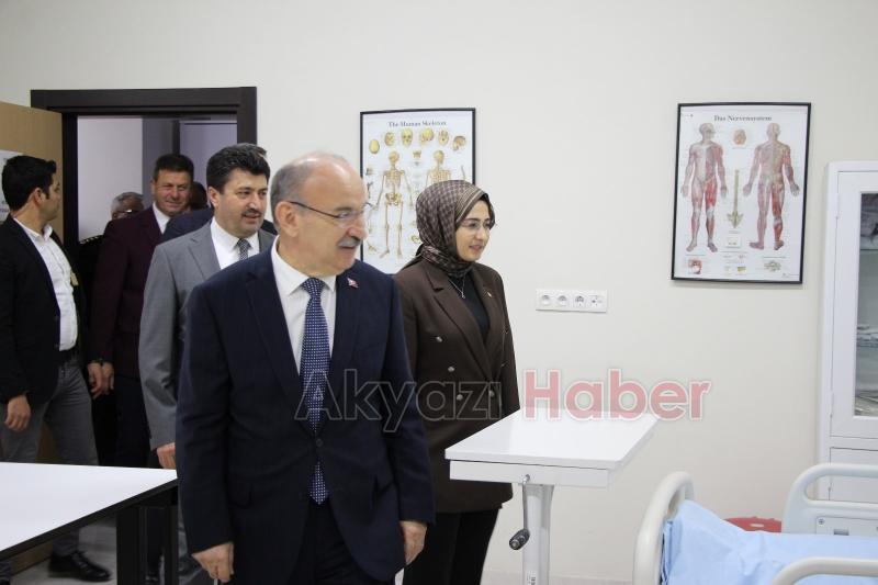 Sağlık Bilimleri Fakültesi ve Akyazı Sağlık Hizmetleri MYO binası açıldı