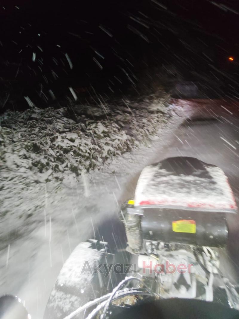 Yüksek kesimlerde kar yağışı sürüyor