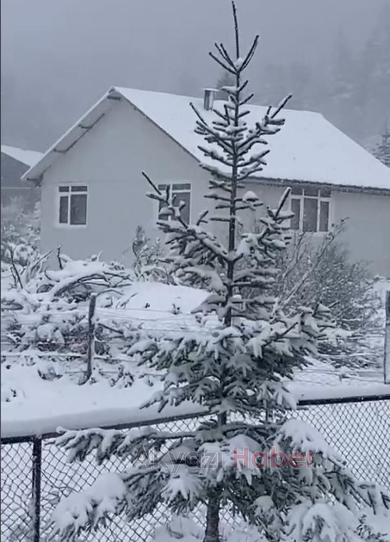 Yüksek kesimlerde kar yağışı sürüyor