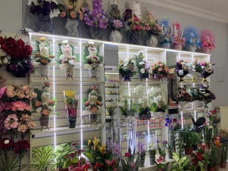 Miray Çiçekçilik'ten öğretmenler günü kampanyası