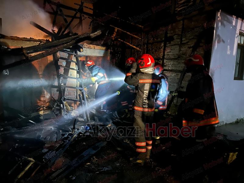 Karapürçekte yangın