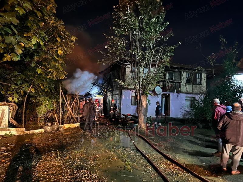 Karapürçekte yangın