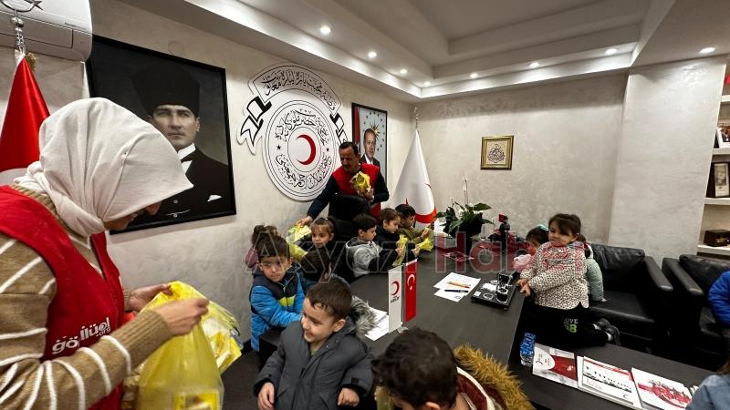 Akşemseddin Kur’an kursu öğrencilerinden Kızılay'a ziyaret