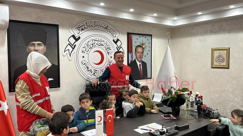 Akşemseddin Kur’an kursu öğrencilerinden Kızılay'a ziyaret