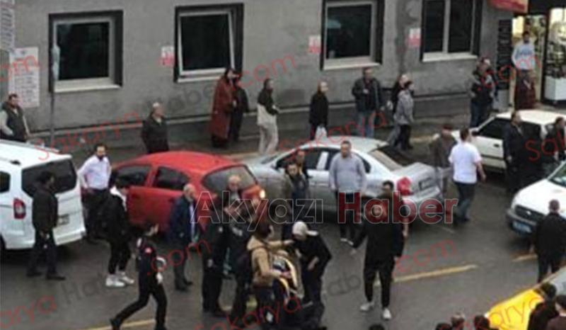 Cadde'de olay bir polis düşerek yaralandı 