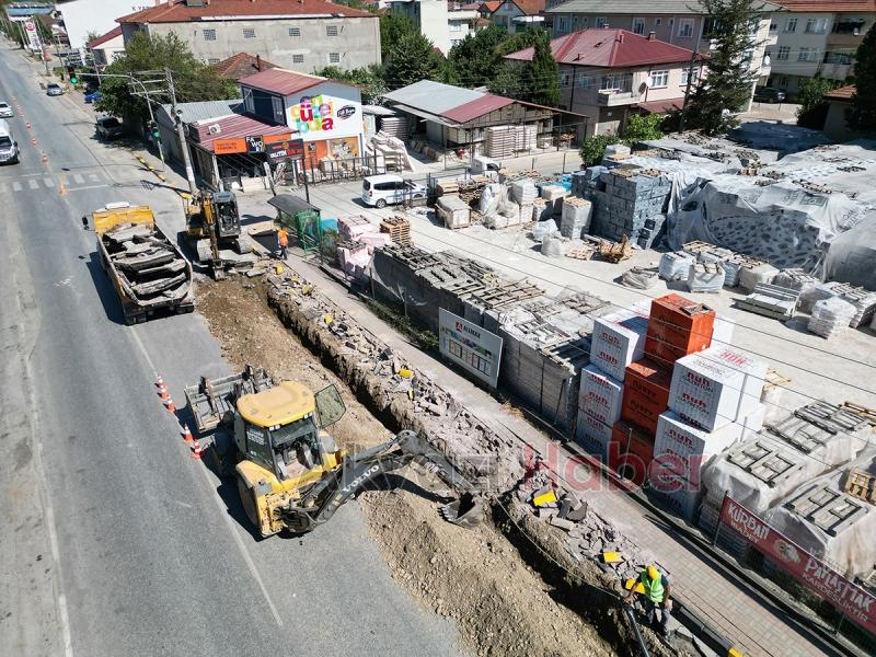 Büyükşehirin Akyazıdaki altyapı çalışmasında sona gelindi