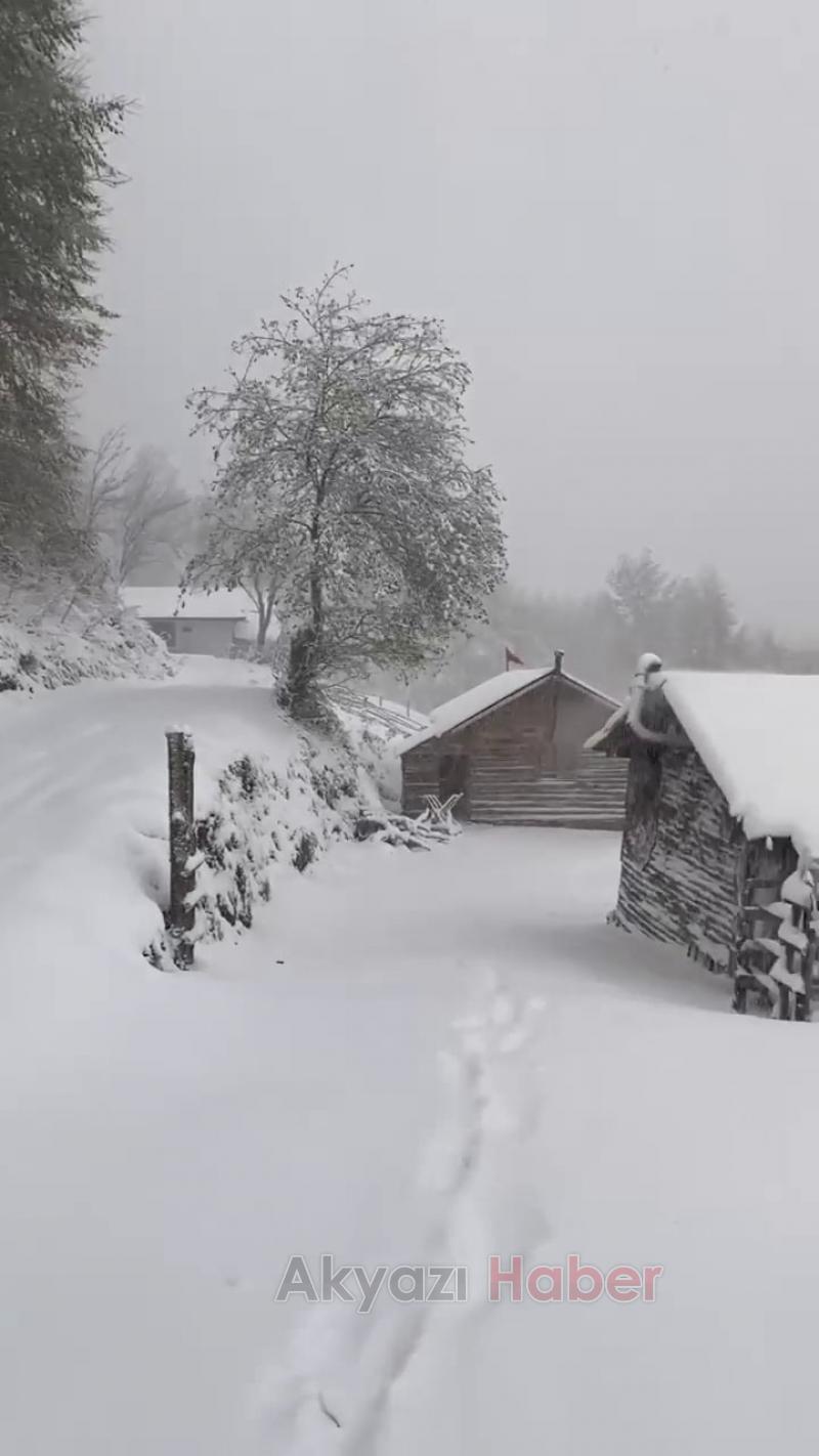 Yüksek kesimlerde kar kalınlığı 25 santimetreye ulaştı