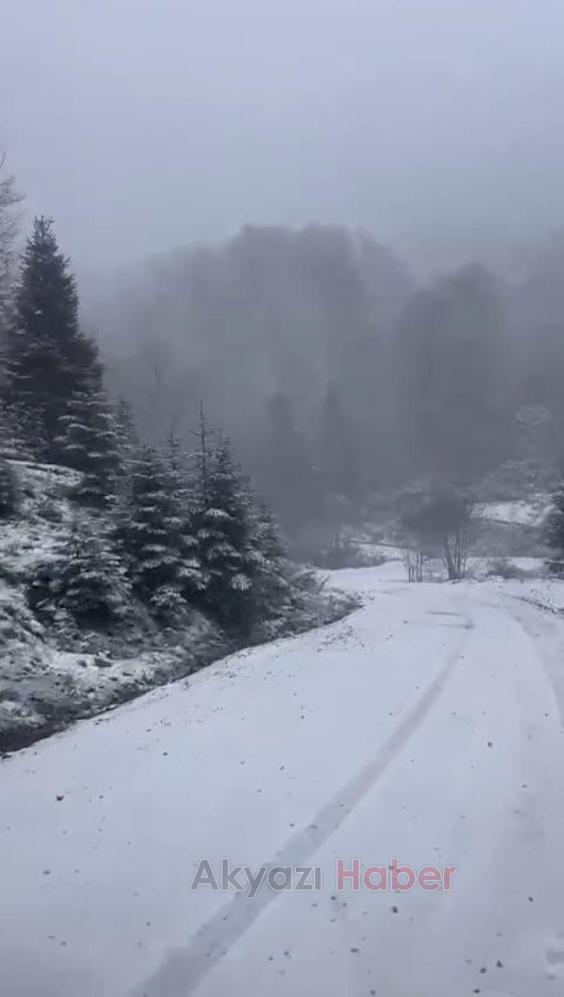 Yüksek kesimlerde kar kalınlığı 25 santimetreye ulaştı