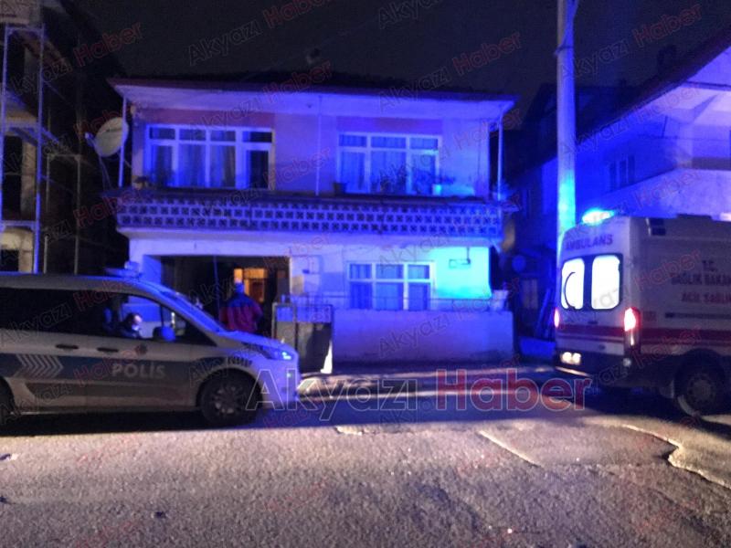 Evinin salonunda ölü bulundu