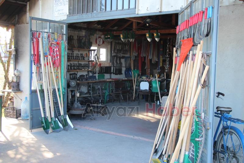 Demirciliğin son temsilcileri mesleği yaşatmaya çalışıyor