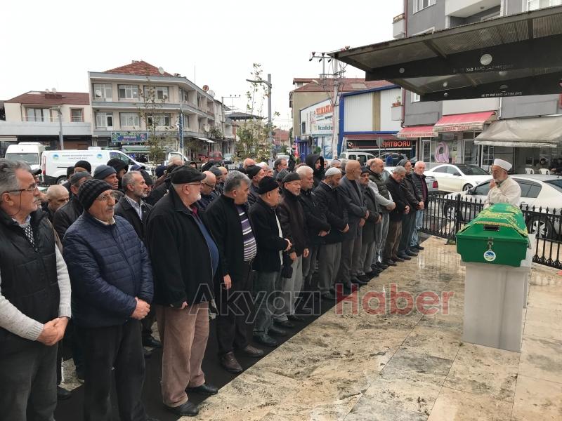 Kimsesizler mezarlığına defnedilmesi son anda önlendi