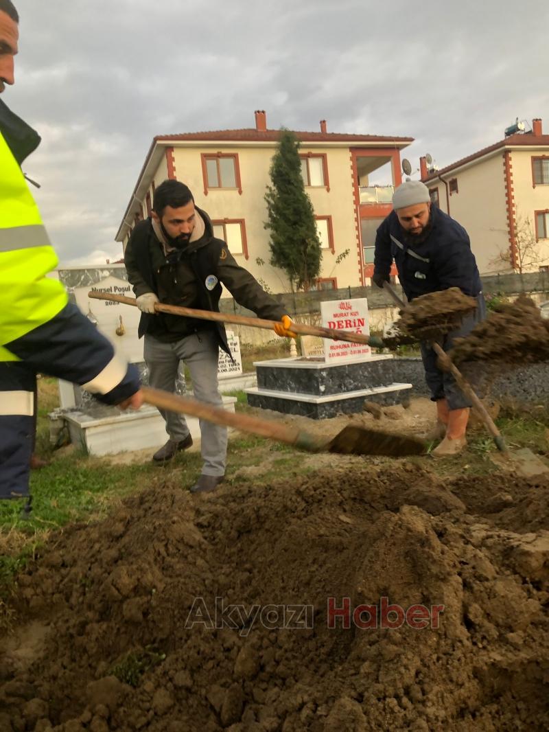 Kimsesizler mezarlığına defnedilmesi son anda önlendi