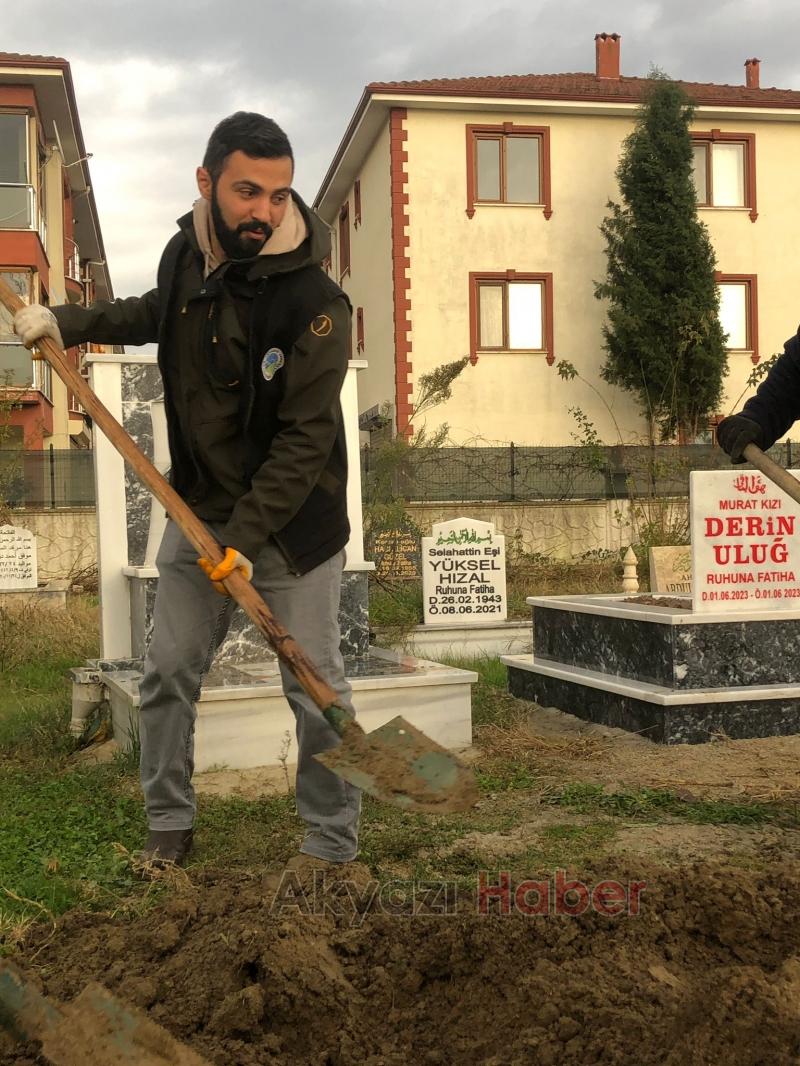Kimsesizler mezarlığına defnedilmesi son anda önlendi